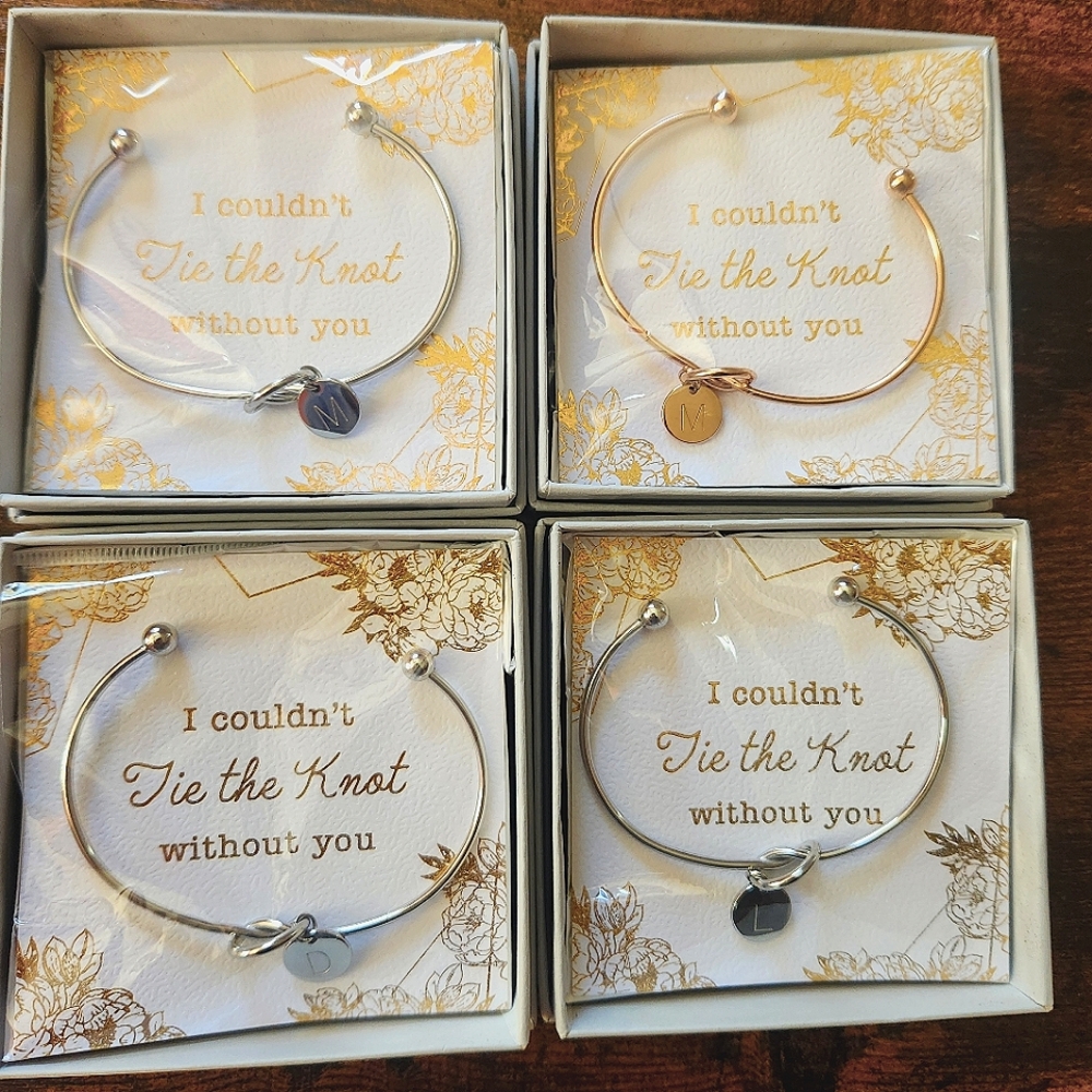 4 pack Bridesmaids Gift Bracelets Personalized with Letters Original packaging